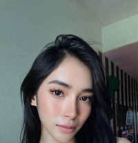 Eli ( meetup, Cumshow ) - Transsexual escort in Makati City