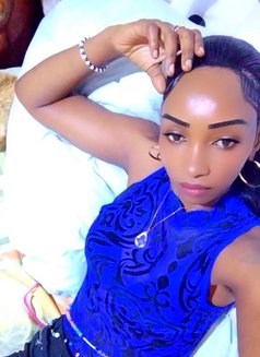 Eliannah - puta in Nairobi Photo 5 of 6