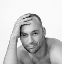 Elias - Male escort in Berlin