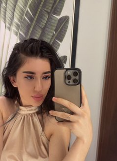 Elif - escort in Riyadh Photo 7 of 9