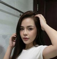 Eliina - puta in Bangkok