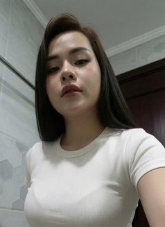 Eliina - escort in Bangkok Photo 4 of 7