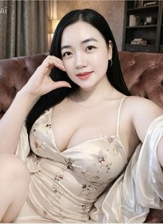 Elila - escort in Bangalore Photo 3 of 6