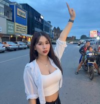 Elin 23 old - escort in Bangkok