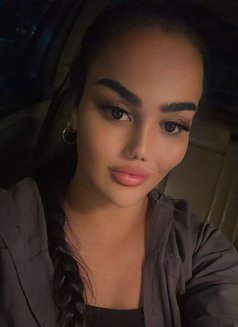 Elina - Transsexual escort in Baku Photo 7 of 7