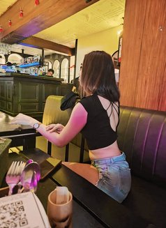 Elina - Transsexual escort in Bangalore Photo 13 of 14