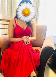 Elina Independent Dating New Girl - escort in Colombo Photo 1 of 6