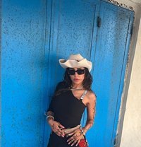 Elina - puta in Dubai