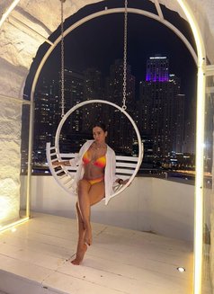 Elina - escort in İstanbul Photo 9 of 10