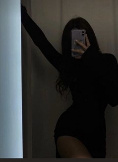 Elina,recently in muscat - escort in Muscat Photo 8 of 8