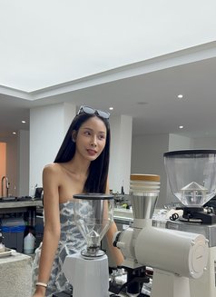 Elinaaaa - companion in Bangkok Photo 7 of 8
