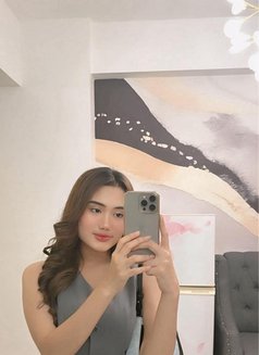 Eline - puta in Kuala Lumpur Photo 3 of 16