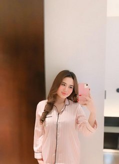 Eline - puta in Kuala Lumpur Photo 7 of 16
