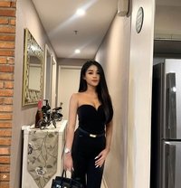 Eline Natasya - puta in Jakarta Photo 7 of 13