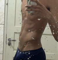 Elio Xxl - Male escort in Doha