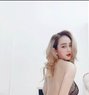 Elis - escort in Bangkok Photo 1 of 9