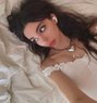 Elisa - escort in Vienna Photo 1 of 3