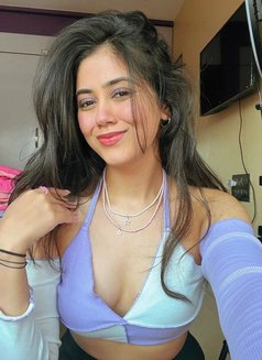 Aliza - escort in Dubai Photo 5 of 5