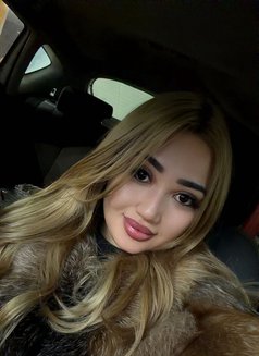 Elisa - escort in İstanbul Photo 1 of 5