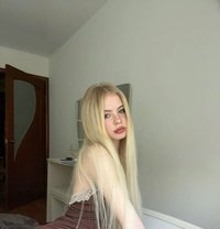 Elisa - escort in İstanbul Photo 1 of 1