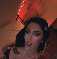 Elisa - escort in Stuttgart