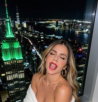 Elisabete the best girl friend Italian - escort in Dubai