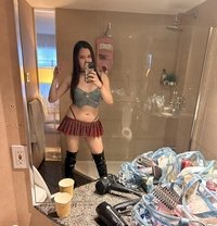 Exotique Erotique Bombshell - Transsexual escort in Tokyo