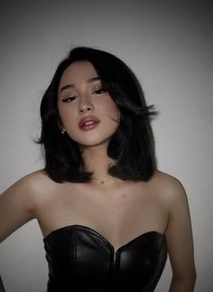 Elisse - Transsexual escort in Manila Photo 1 of 10