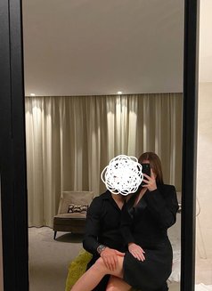 Elite Couple Young Fit 🧚‍ - puta in Dubai Photo 1 of 6