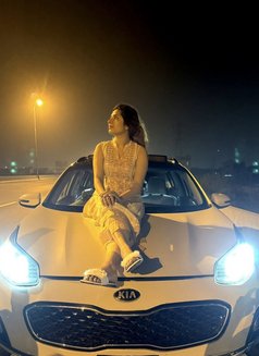 Elite Class Indian Escort 100% Genuine - puta in Dubai Photo 4 of 5