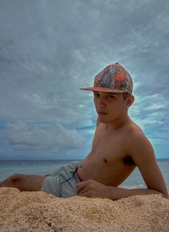 Elite Classy Cebuano Boyfriend - Acompañantes masculino in Manila Photo 8 of 10