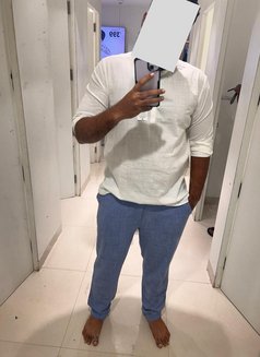 Private Companion (intimacy Therapist) - Male escort in Kochi Photo 6 of 10