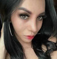 Elite Courtesan to Quench your Thirst! - Acompañantes transexual in Mumbai
