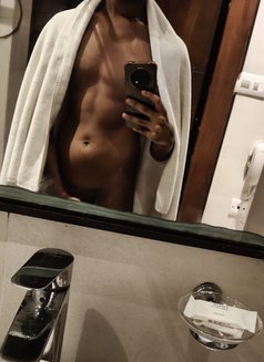 Elite Devil, Escort & Massage Therapists - Male escort in Gurgaon Photo 1 of 7