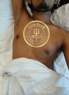 Elite Devil, Escort & Massage Therapists - Acompañantes masculino in Kolkata Photo 5 of 7