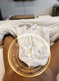 Elite Devil, Escort & Massage Therapists - Acompañantes masculino in Kolkata Photo 7 of 7