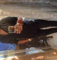 Tezas Services | Genuine Intimacy - Male escort in Mumbai