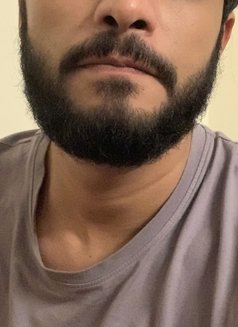 Elite Gratifier - Male escort in Gurgaon Photo 1 of 5