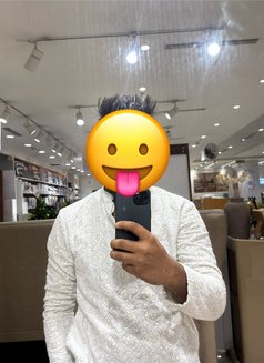 Vihaan:Elite Independent male escort - Male escort in Pune Photo 2 of 9