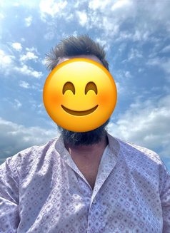 Vihaan:Elite Independent male escort - Male escort in Pune Photo 4 of 9