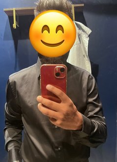 Vihaan:Elite Independent male escort - Male escort in Pune Photo 6 of 9