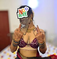 Elite Kanika - puta in Hyderabad Photo 11 of 15