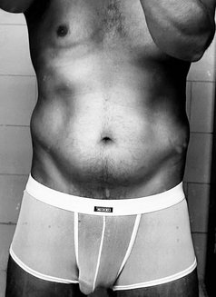 Elite Staff - Relax at your own space - masseur in Dubai Photo 4 of 7