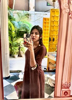 Elitegirl - escort in Hyderabad Photo 4 of 7