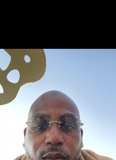 Elivio Caribbean Guy - Male escort in Dubai Photo 4 of 4