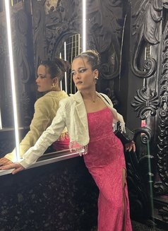 Eliza - Transsexual escort in Bangalore Photo 4 of 13