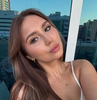 Eliza - escort in Dubai Photo 1 of 11