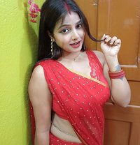 Eliza Roy - escort in Bangalore Photo 2 of 3