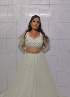 Eliza Roy - escort in Indore Photo 1 of 3