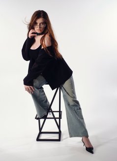 Eliza - puta in Dubai Photo 8 of 9
